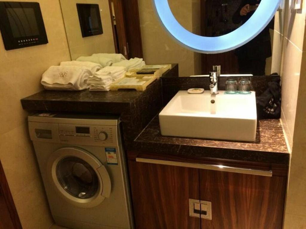 Yousu Hotel & Apartment Tianyi Square Yinyi Global Center Apartment Ningbo Bagian luar foto